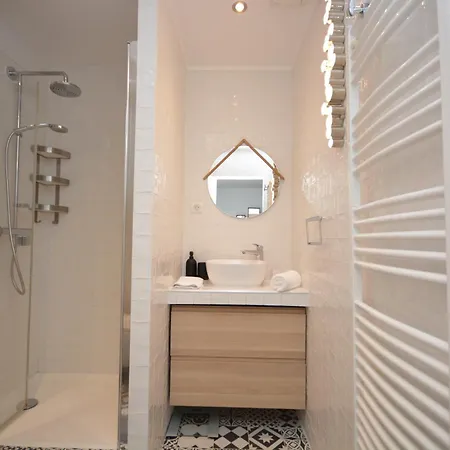 アパートホテル Cosy Bourse Grands Boulevards 4*
